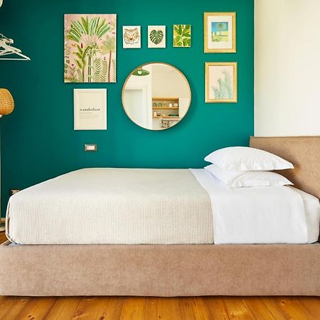 Tropical Micro Studio With Terrace And Duomo Views Milan Extérieur photo