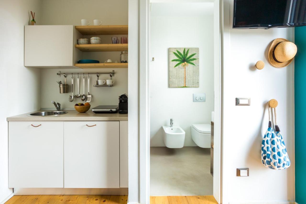 Tropical Micro Studio With Terrace And Duomo Views Milan Extérieur photo